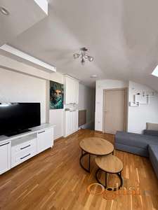 IZDAVANJE DVOSOBNOG STANA - DETELINARA 51m2 SA PARKING MESTOM